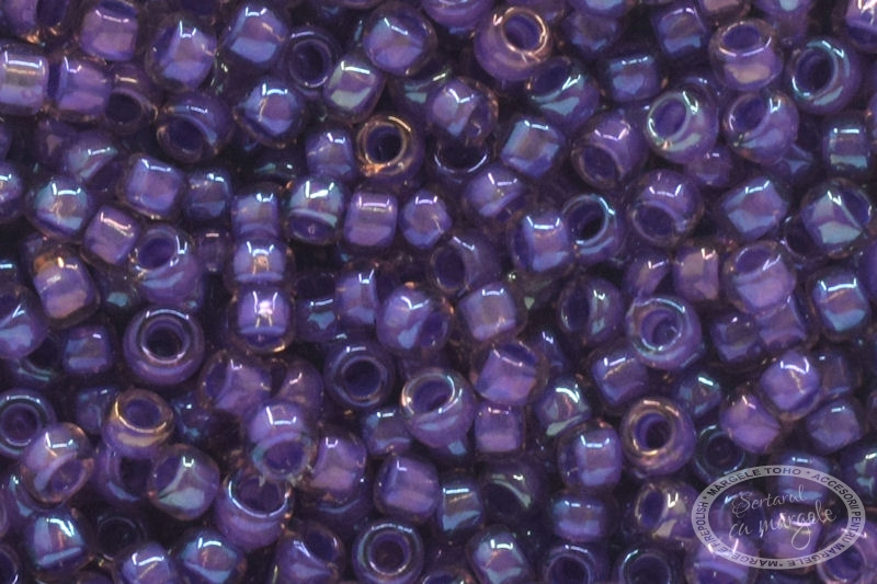 Margele TOHO 15 Inside Color Rainbow Rosaline Opaque Purple Lined 1