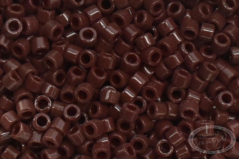 DB 734 Opaque Chocolate Brown