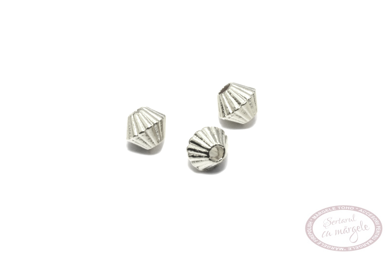 Margea metalica biconica striata 4.7X4.3mm placata cu argint 999 antichizat Margea metalica biconica striata 4.7X4.3mm placata cu argint 999 antichizat
