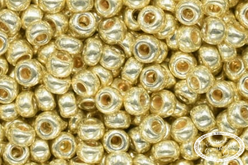Margele Miyuki 11 Duracoat Galvanized Soft Pale Gold Margele Miyuki 11 Duracoat Galvanized Soft Pale Gold