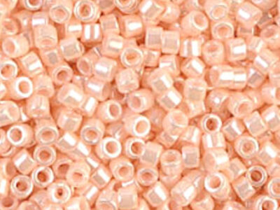 miyuki delica opaque lt peach ceylon